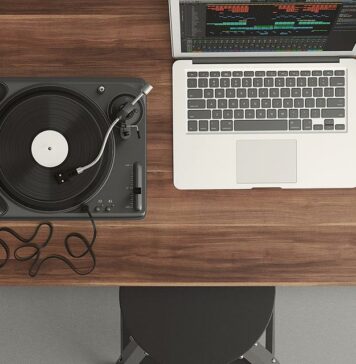 Designer fashion show kicks off Variety Week